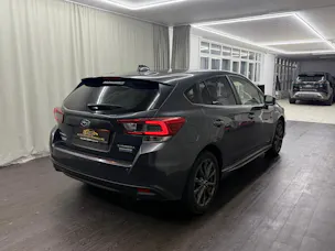 Subaru Impreza 2.0i e-Boxer Advantage AWD CVT