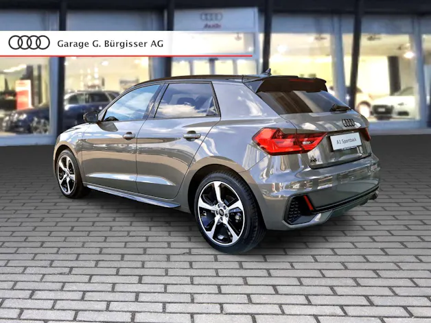 Audi A1 Sportback 30 TFSI S Line Attraction S-tronic Chronosgrau Metallic