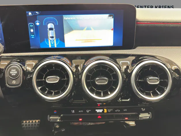 Mercedes-Benz A 200 - AMG / Rückfahrkamera / Sitzheizung / Lenkradheizung