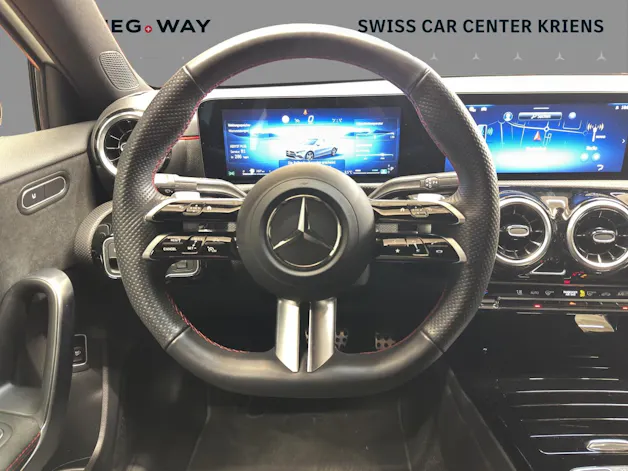 Mercedes-Benz A 200 - AMG / Rückfahrkamera / Sitzheizung / Lenkradheizung