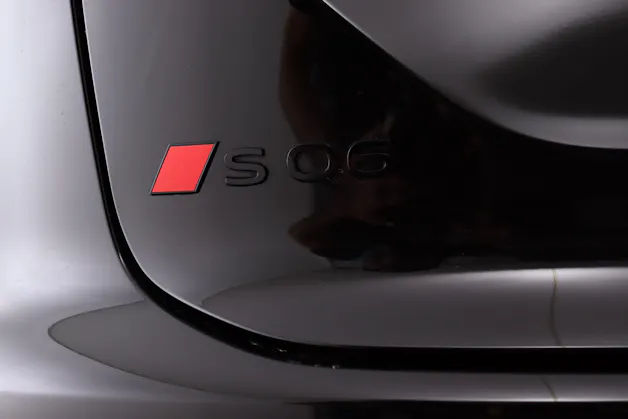 Audi SQ6 e-tron quattro