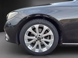 Mercedes-Benz E 200 Avantgarde 4 Matic