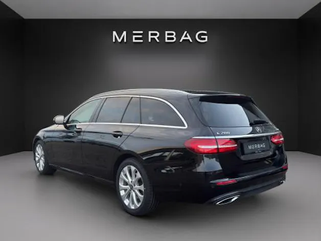 Mercedes-Benz E 200 Avantgarde 4 Matic