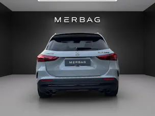 Mercedes-Benz GLA AMG 45 S 4M+8G-DCT