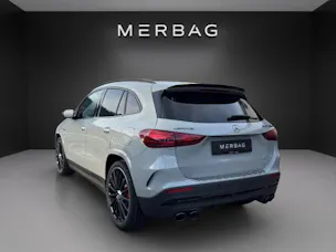 Mercedes-Benz GLA AMG 45 S 4M+8G-DCT