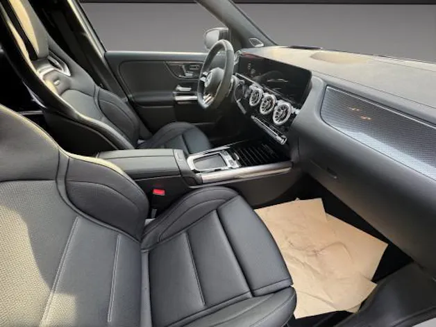 Mercedes-Benz GLA AMG 45 S 4M+8G-DCT