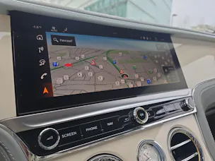 Bentley Continental GT 4.0 V8 PHEV 782 PS Mulliner/ 1.9% Leasing möglich.