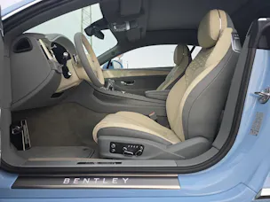Bentley Continental GT 4.0 V8 PHEV 782 PS Mulliner/ 1.9% Leasing möglich.
