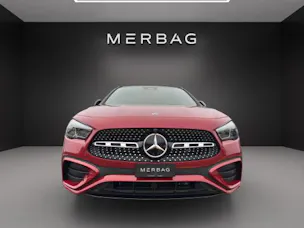 Mercedes-Benz GLA 200 Night Star 7G-D