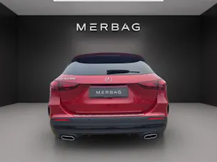 Mercedes-Benz GLA 200 Night Star 7G-D