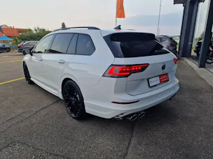 VW Golf Variant 2.0 TSI R DSG 4 Motion