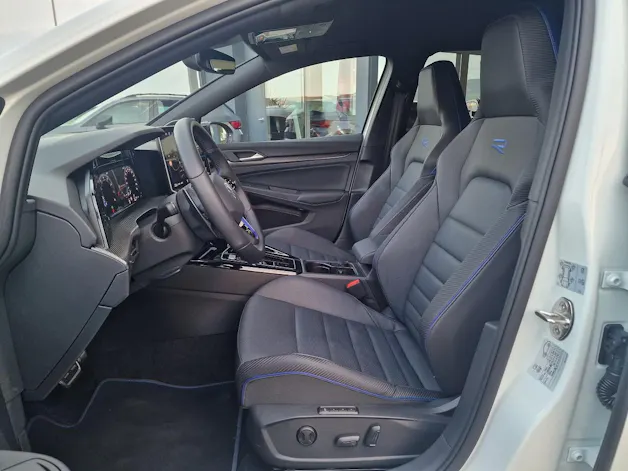VW Golf Variant 2.0 TSI R DSG 4 Motion
