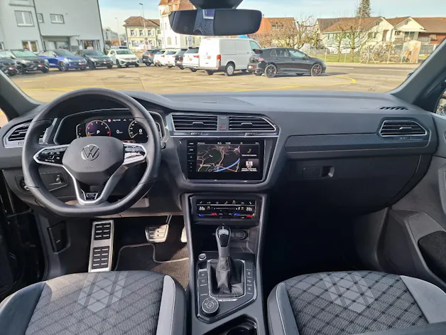 VW Tiguan 2.0TSI R-Line 4Motion DSG