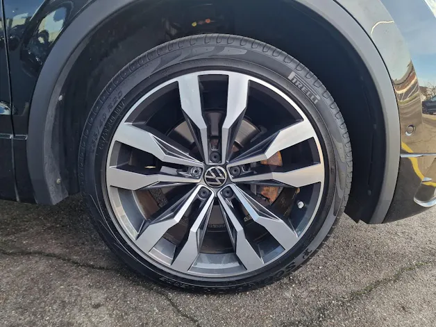 VW Tiguan 2.0TSI R-Line 4Motion DSG