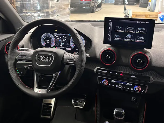 Audi Q2 40 TFSI S line Attraction quattro S-tronic