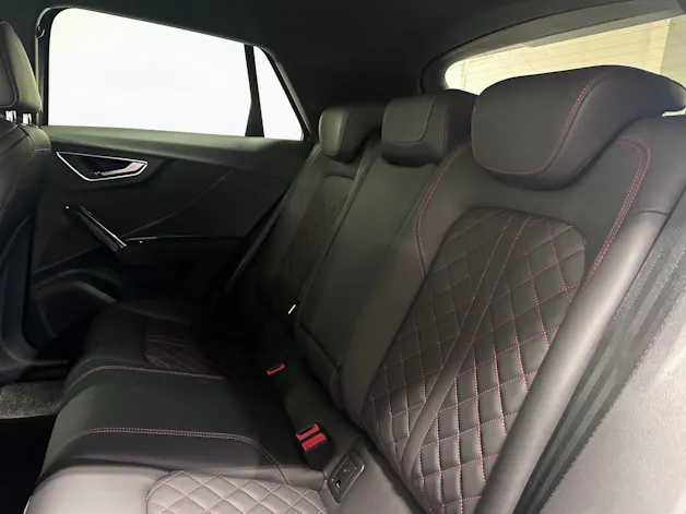 Audi Q2 40 TFSI S line Attraction quattro S-tronic