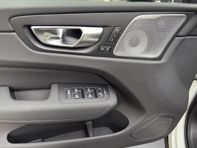 Volvo XC60 T8 eAWD PluginHybrid Black Edition Geartronic