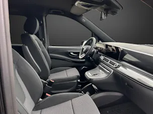 Mercedes-Benz V 300 d lang 4Matic 9G-Tronic