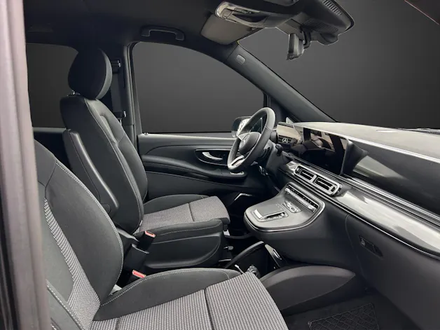 Mercedes-Benz V 300 d lang 4Matic 9G-Tronic
