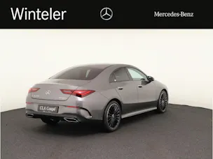 Mercedes-Benz CLA 220 4Matic 8G-DCT
