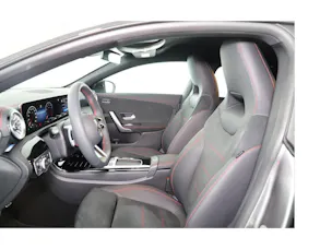 Mercedes-Benz CLA 220 4Matic 8G-DCT