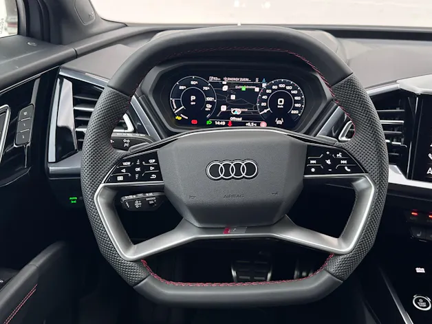 Audi Q4 e-tron 45 Edition Swiss Ski quattro