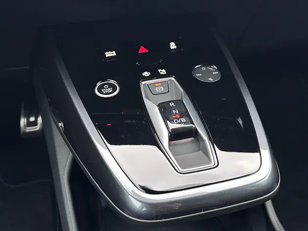 Audi Q4 e-tron 45 Edition Swiss Ski quattro