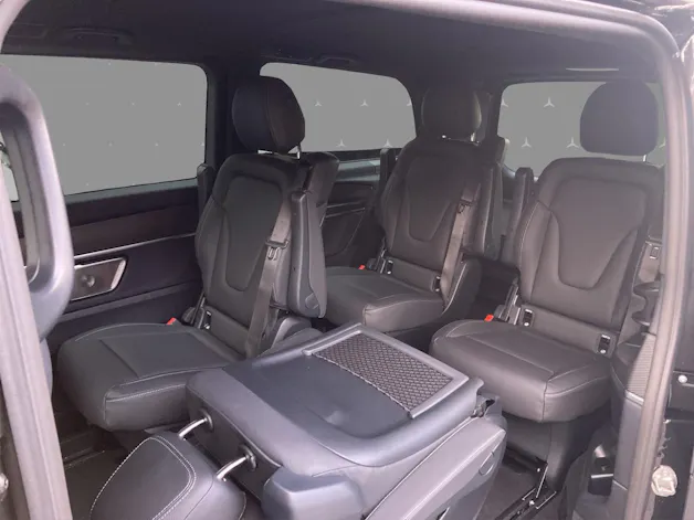 Mercedes-Benz V 300 d lang Avantgarde 4Matic 9G-Tronic