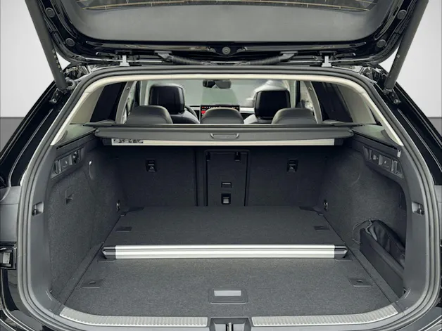 VW Passat Variant 2.0 TDI evo Elegance DSG