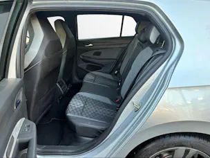 VW Golf 1.5 eTSI mHEV ACT R-Line DSG