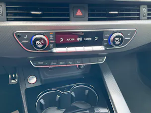 Audi RS4 AVANT 2.9 TFSI QUATTRO *** AUDI EXCLUSIVE & TOPAUSSTATTUNG ***