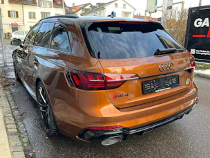 Audi RS4 AVANT 2.9 TFSI QUATTRO *** AUDI EXCLUSIVE & TOPAUSSTATTUNG ***