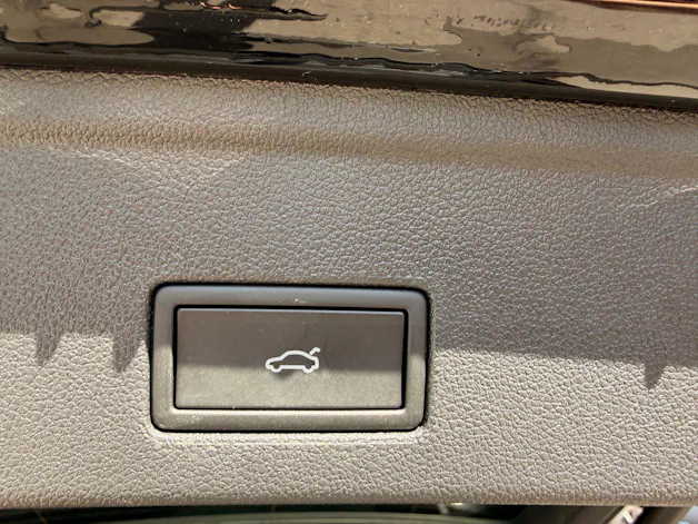 VW Touareg 3.0 TDI 231PS 4MOTION ***INNOVISIONS COCKPIT & ANHÄNGEKUPPLUNG ***