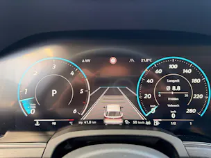 VW Touareg 3.0 TDI 231PS 4MOTION ***INNOVISIONS COCKPIT & ANHÄNGEKUPPLUNG ***