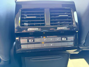 VW Touareg 3.0 TDI 231PS 4MOTION ***INNOVISIONS COCKPIT & ANHÄNGEKUPPLUNG ***
