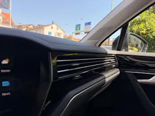 VW Touareg 3.0 TDI 231PS 4MOTION ***INNOVISIONS COCKPIT & ANHÄNGEKUPPLUNG ***