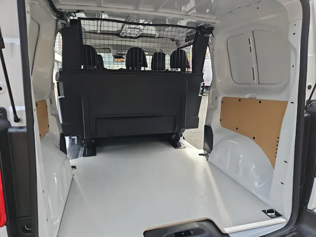 Peugeot Expert 1.5 BlueHDi 120 S&S Vertiefte Kabine Standard