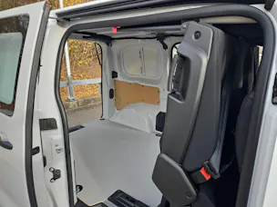 Peugeot Expert 1.5 BlueHDi 120 S&S Vertiefte Kabine Standard
