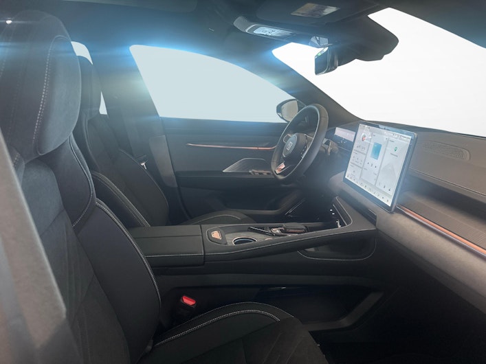 Vehicle image ZEEKR 001