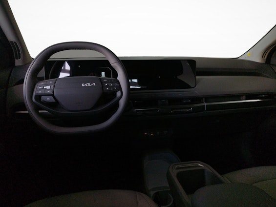 Vehicle image 8 Vehicle image 8