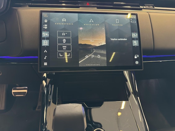 Vehicle image 9 Vehicle image 9