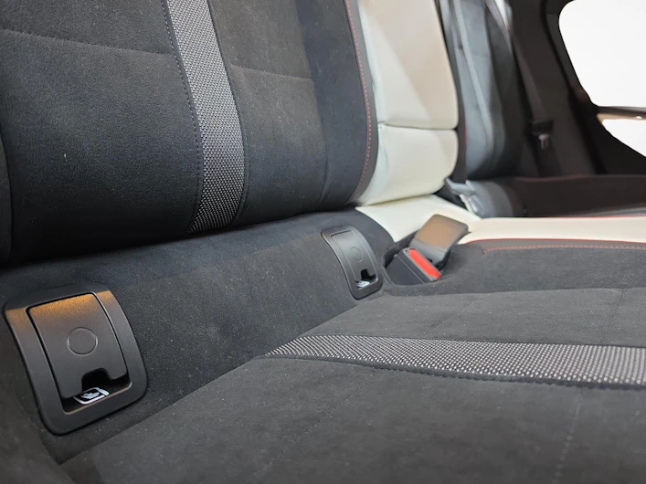 Fahrzeugbild MERCEDES-BENZ CLA 350