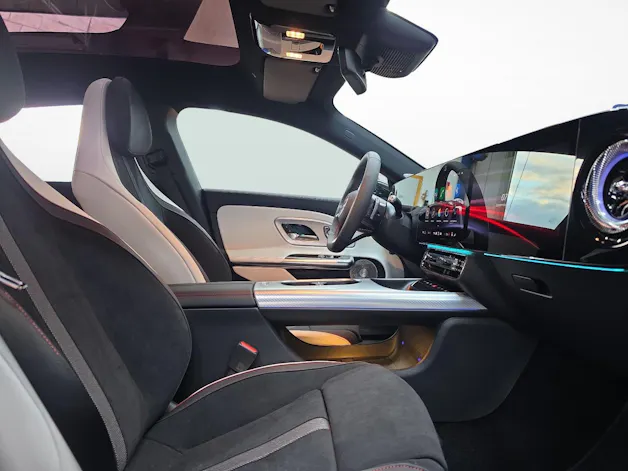 MERCEDES-BENZ CLA 350 4MATIC Shooting Brake EQ