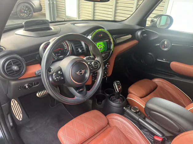 Mini Cabrio F57 2.0i John Cooper Works SAG