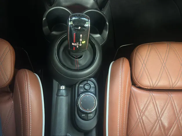 Mini Cabrio F57 2.0i John Cooper Works SAG