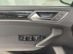 VW Touran 2.0 TDI SCR Highline DSG