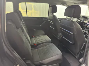 VW Touran 2.0 TDI SCR Highline DSG