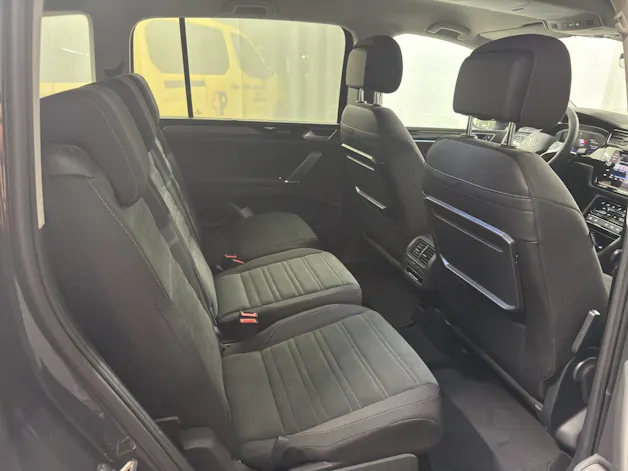 VW Touran 2.0 TDI SCR Highline DSG