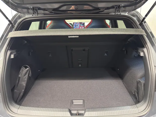 VW Golf VIII 2.0 TSI GTI DSG