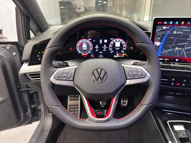 VW Golf VIII 2.0 TSI GTI DSG